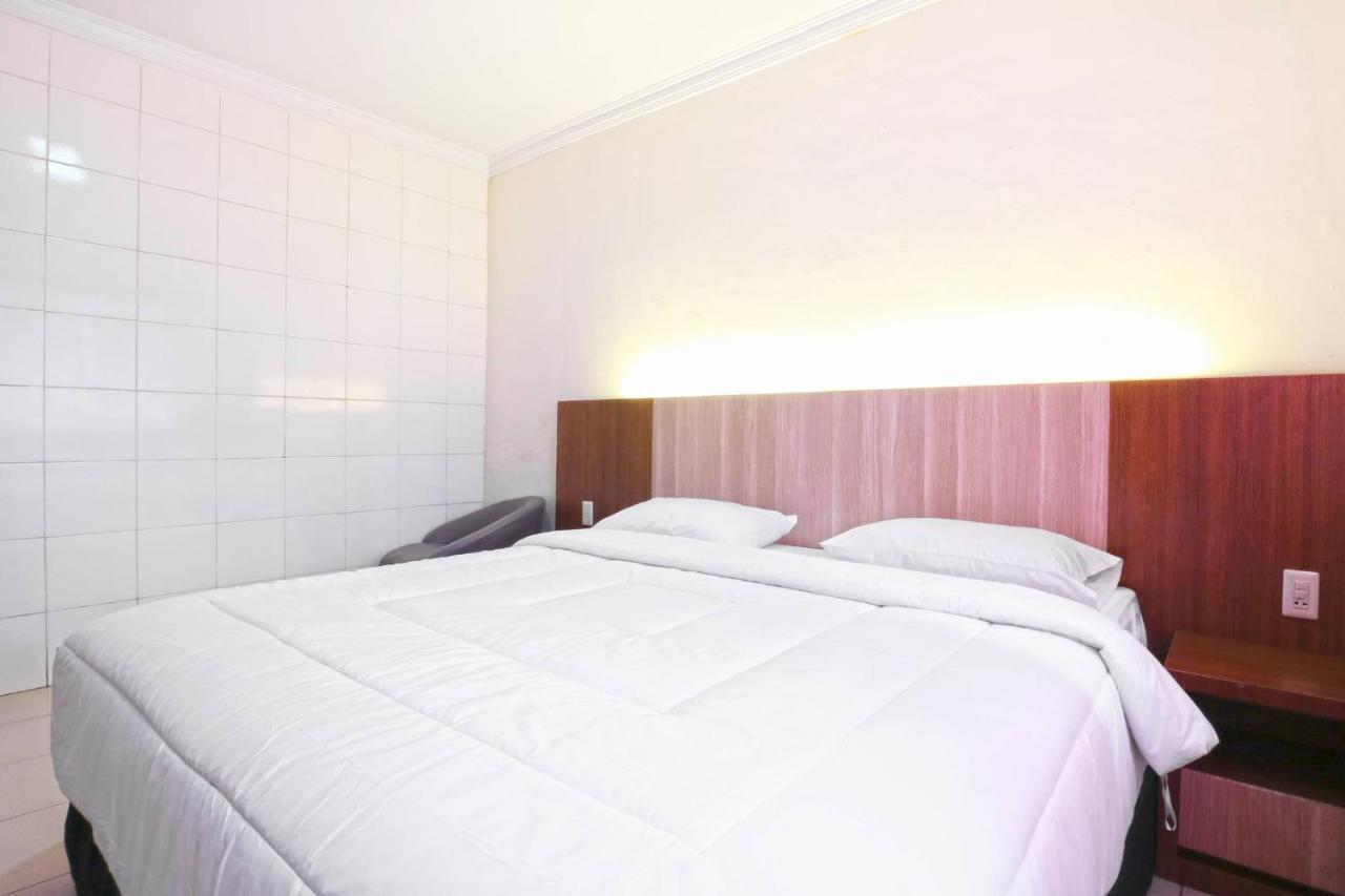 Lee Garden Hotel Medan Ngoại thất bức ảnh