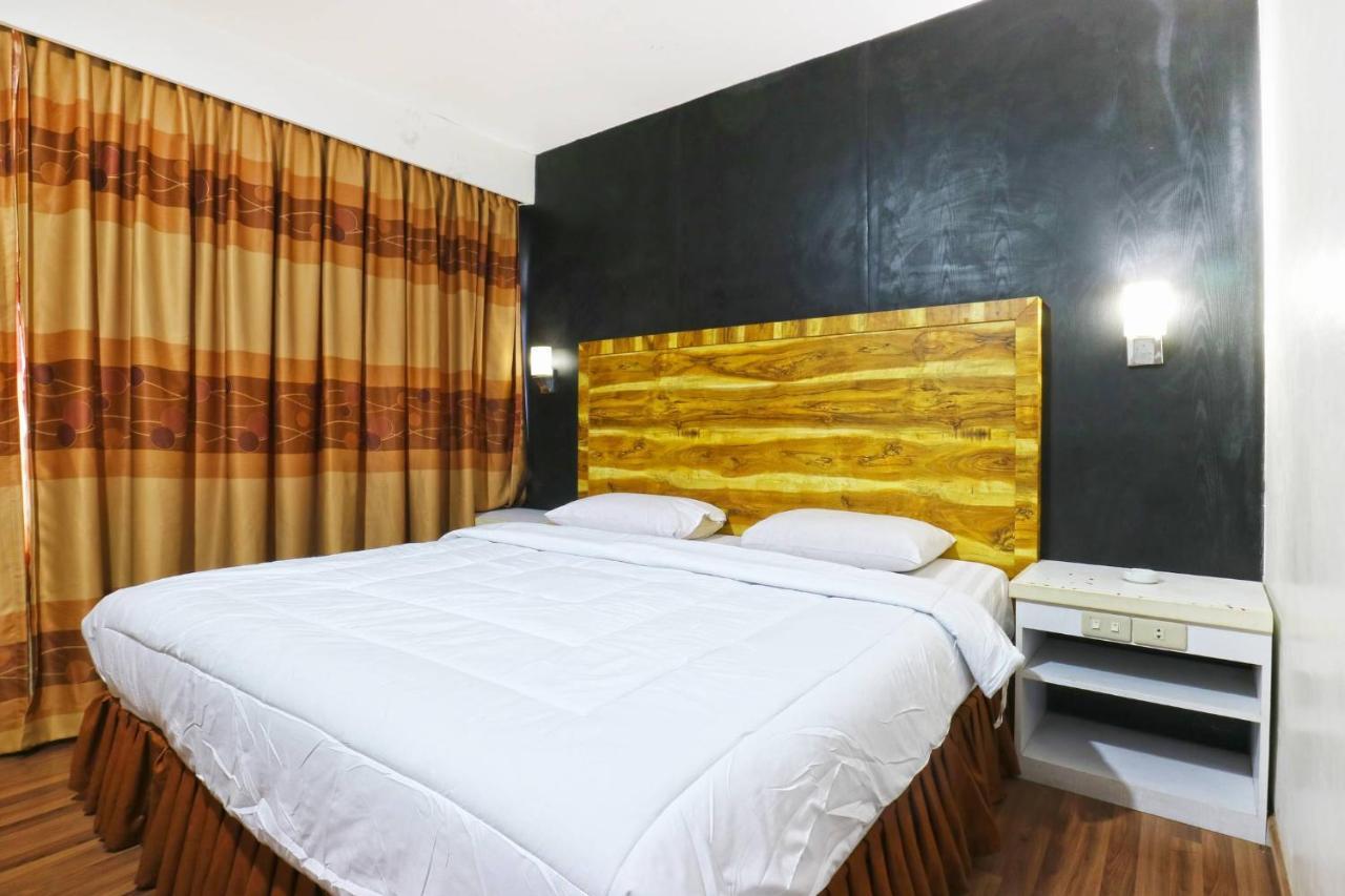 Lee Garden Hotel Medan Ngoại thất bức ảnh
